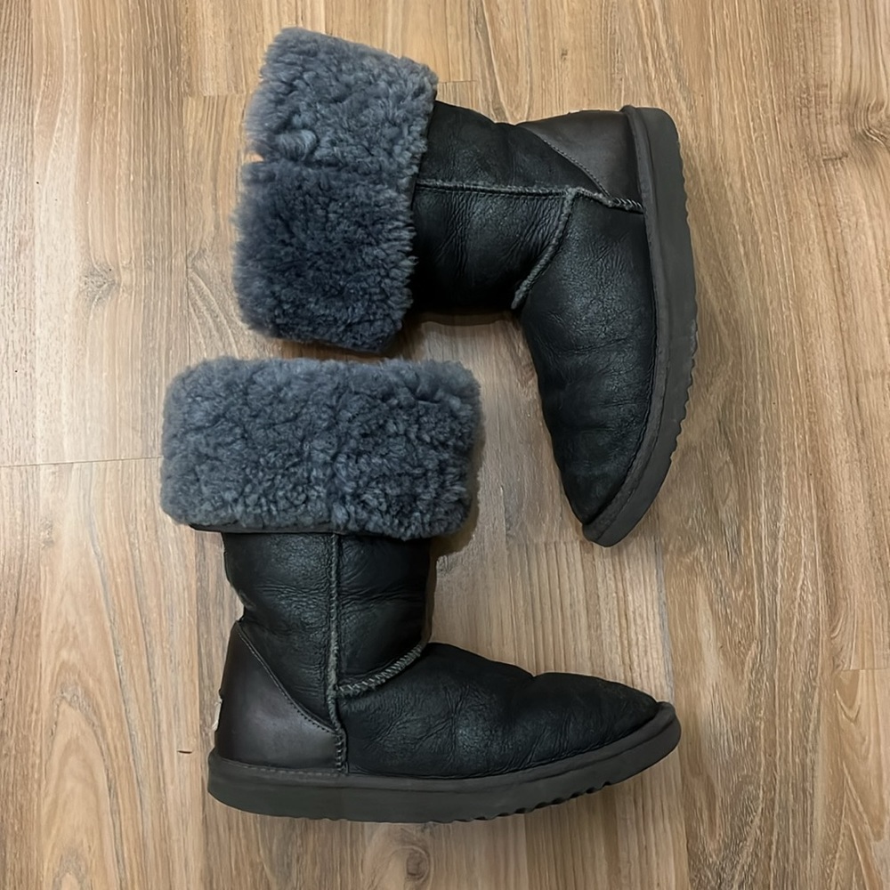 Ugg boots - Picture 3 of 8